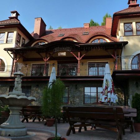 Pensjonat Czardasz Niedzica Zamek Buitenkant foto